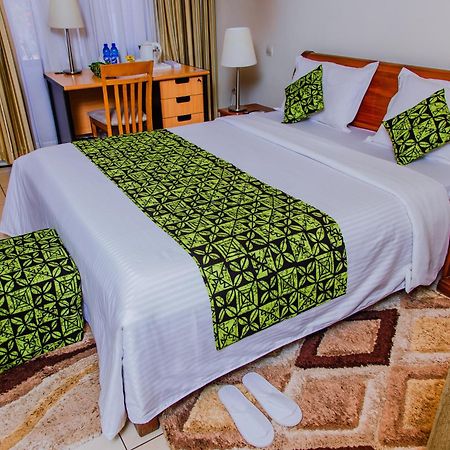 One Click Hotel Kigali Dış mekan fotoğraf