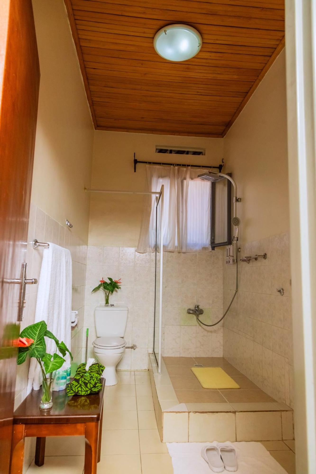 One Click Hotel Kigali Dış mekan fotoğraf