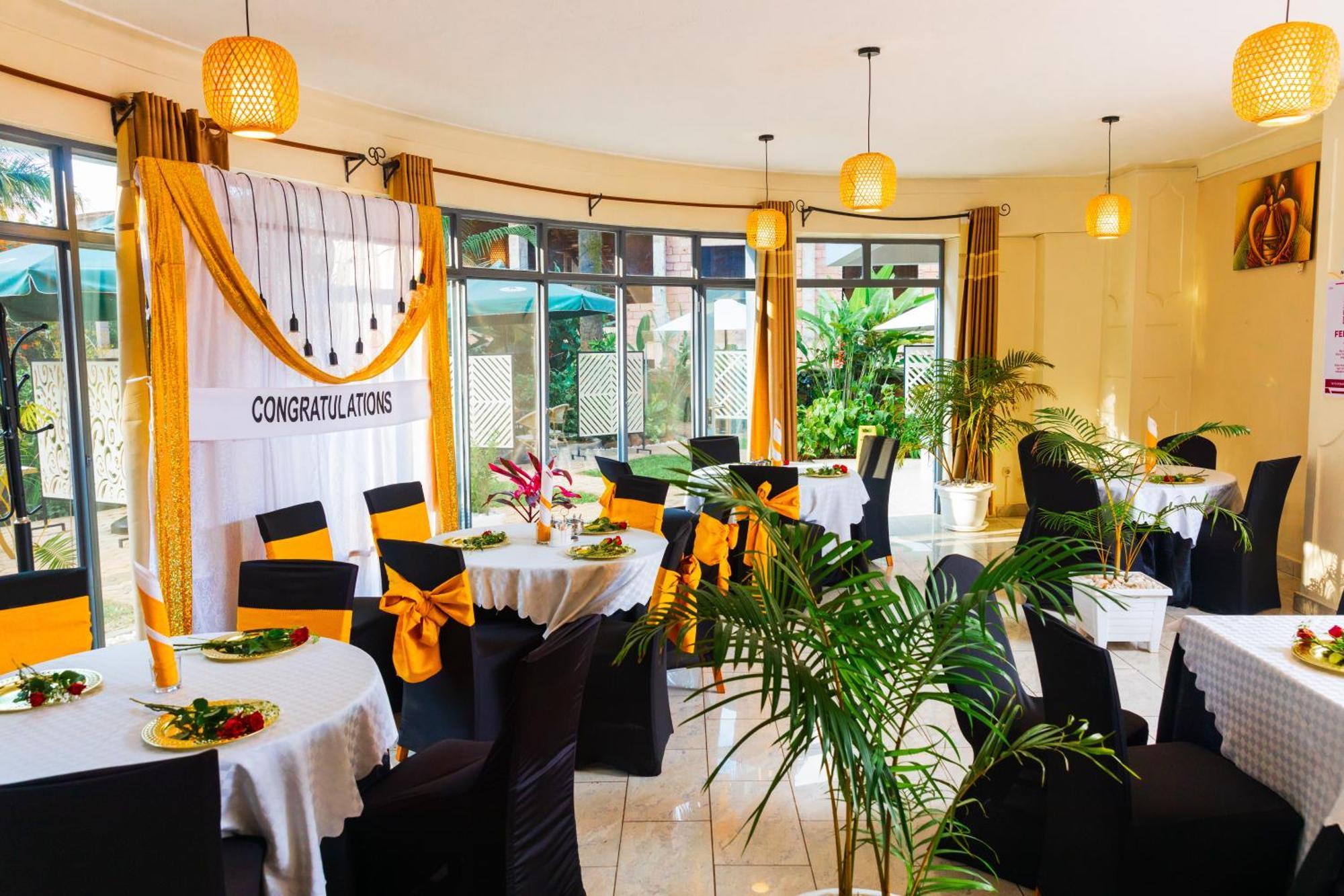 One Click Hotel Kigali Dış mekan fotoğraf